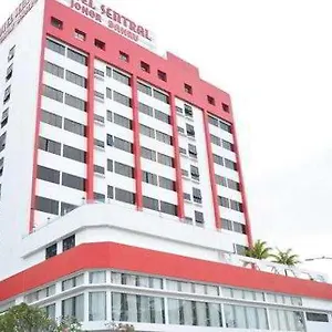 Sentral @ Woodland Causeway Отель